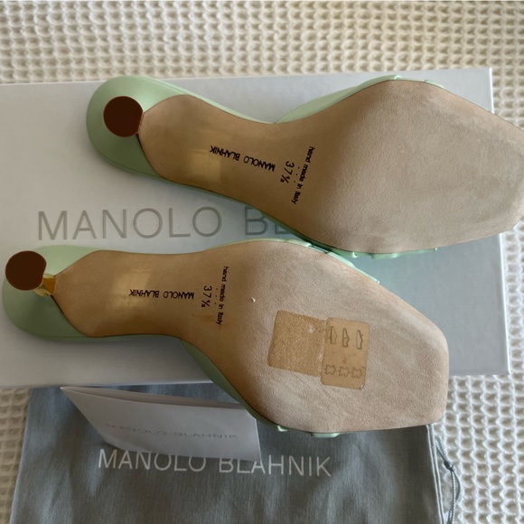 *BRAND NEW NEVER WORN* Manolo Blahnik Picoux 70 Leather Sandals - Picture 2 of 5